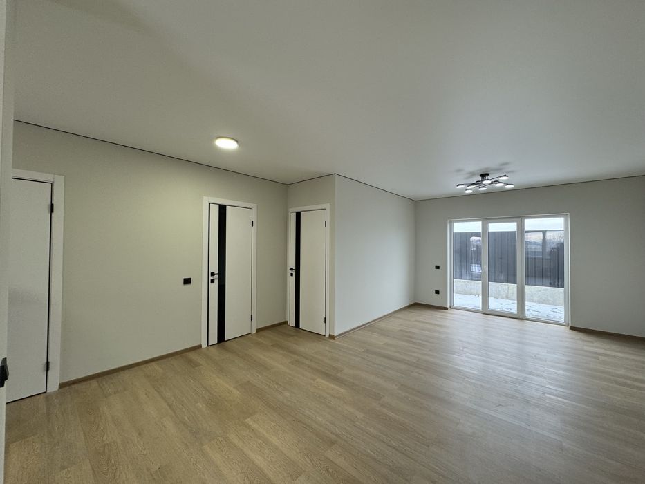 Продаж таунхауса з готовим ремонтом у с. Підгайці