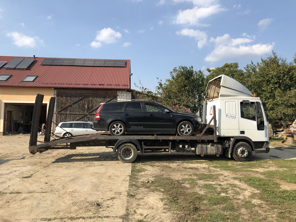 Pomoc drogowa Laweta Busy Osobowe transport holowanie 7 ton