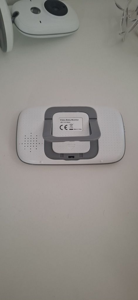 Monitor de bebe com musica e microfone, camera de infra vermelho,