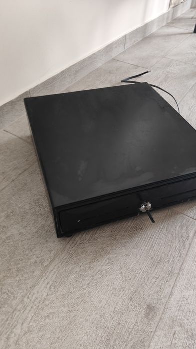 Касова (грошова) скриня