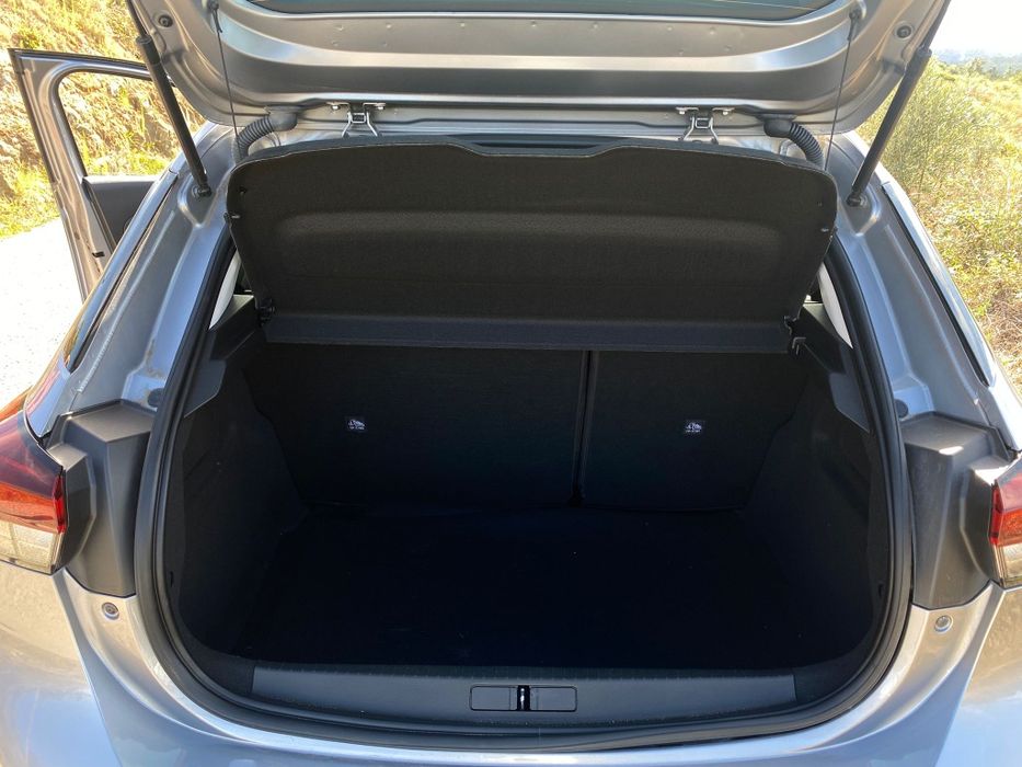 **Opel    Corsa**