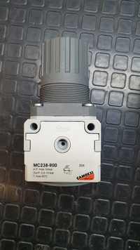 Регулятор тиску  MC238-R00