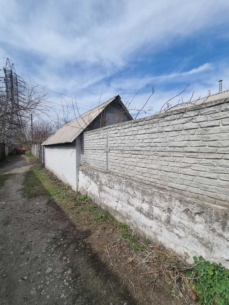 Продам Дом Новокадацкий р-н !Красный Камень! Диевка -1!