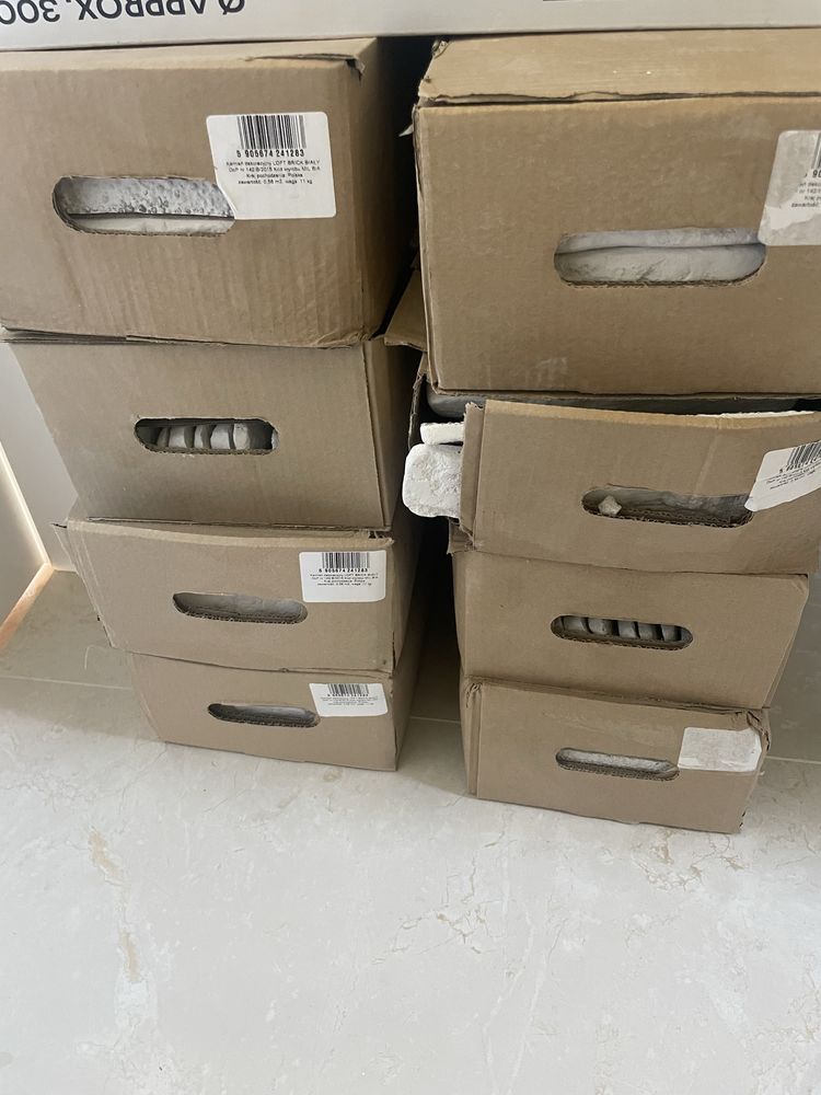 Kamień dekoracyjny Loft Brick Biały około 4m