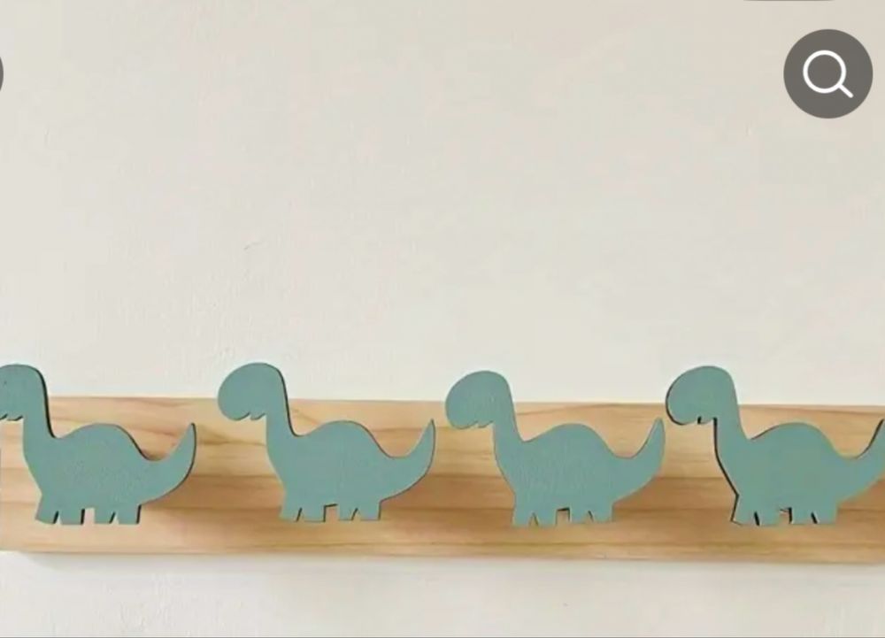 Wieszak z dinozaurami nowy