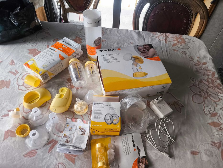 Bomba Medela Mini Electric+40 sacos+válvulas e membranas+Biberão Calma