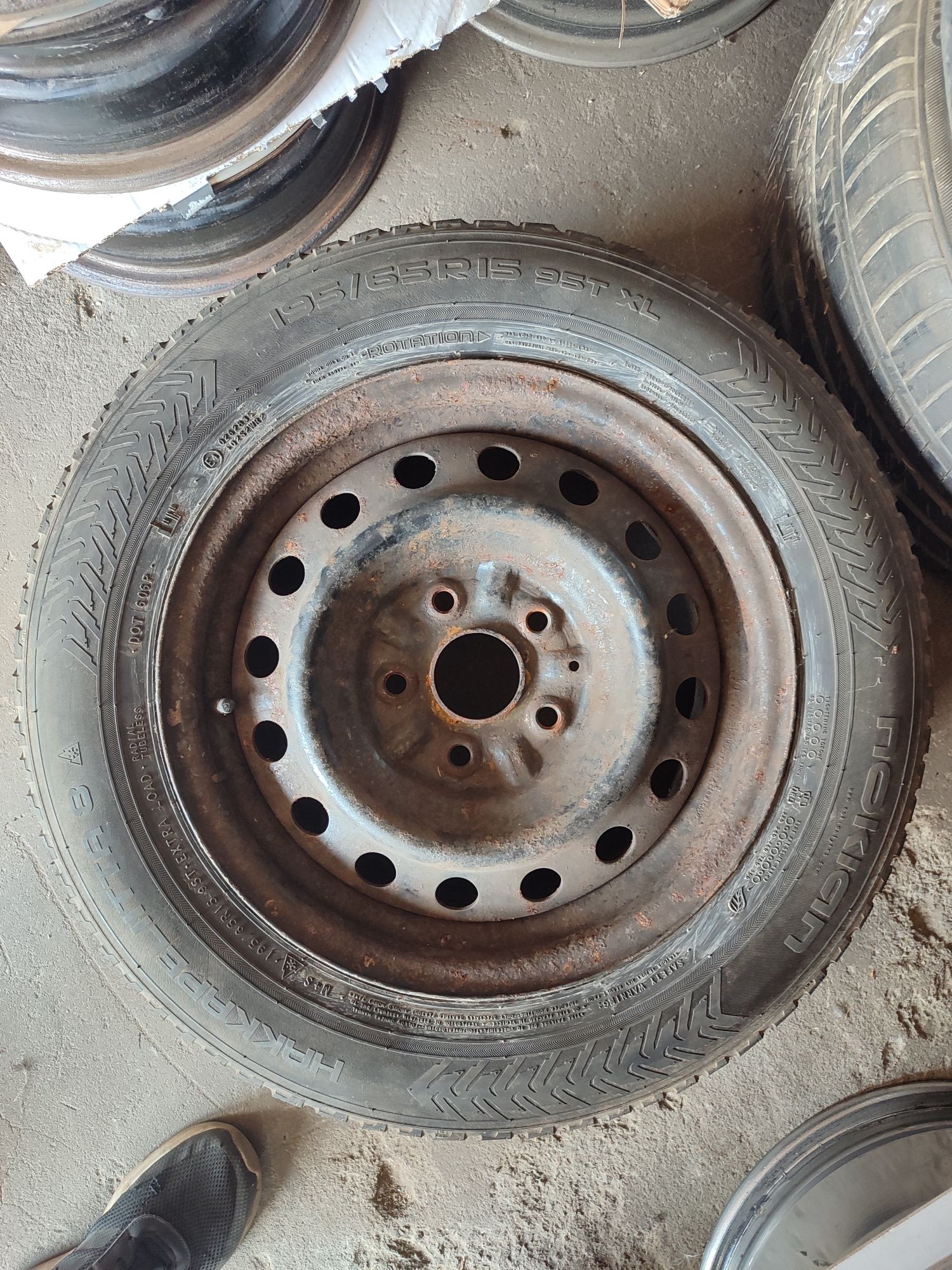 Запаска R-15. 5×114.3. Dia-60.1