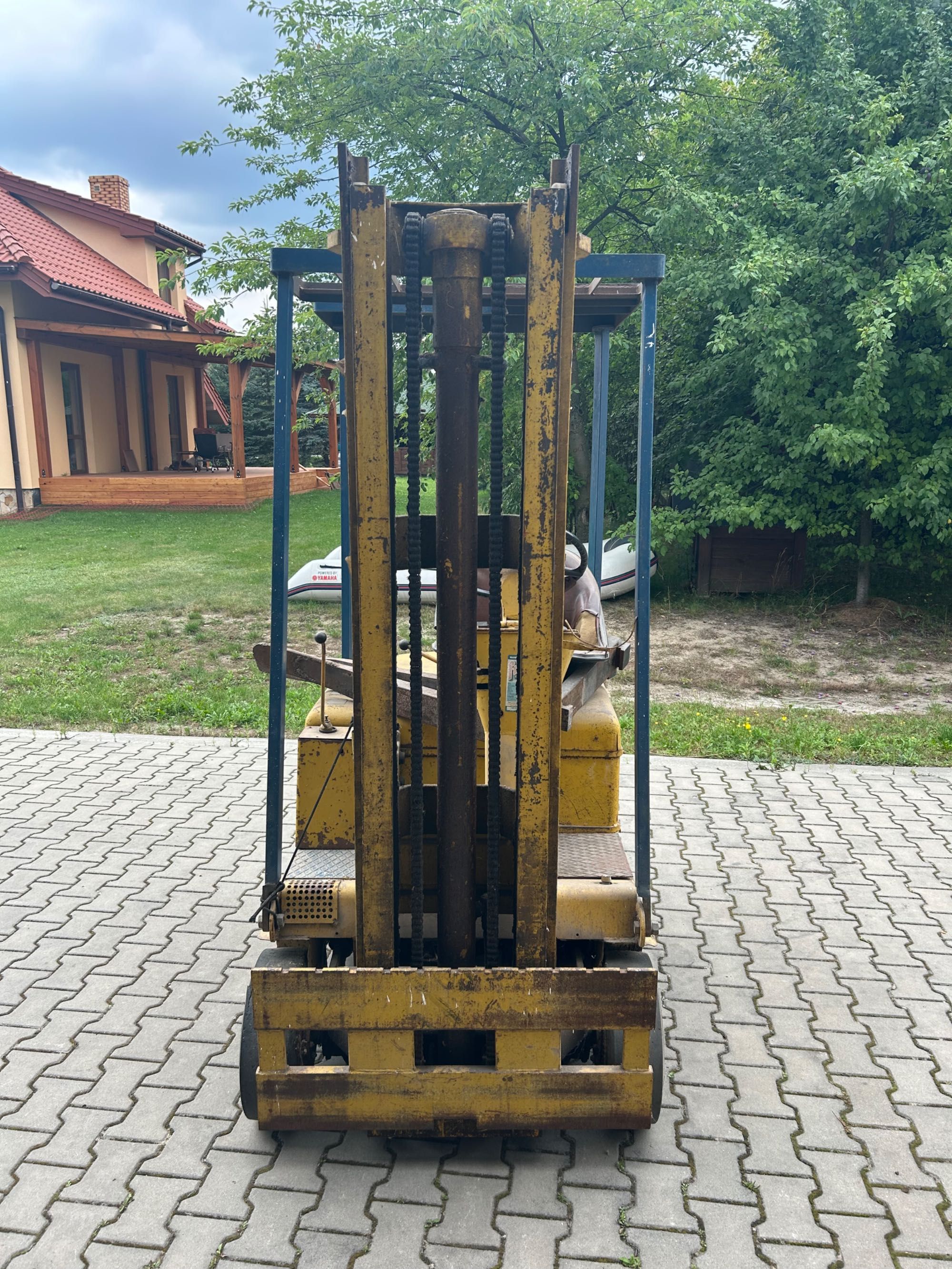 Wózek widłowy elektryczny Suchedniow