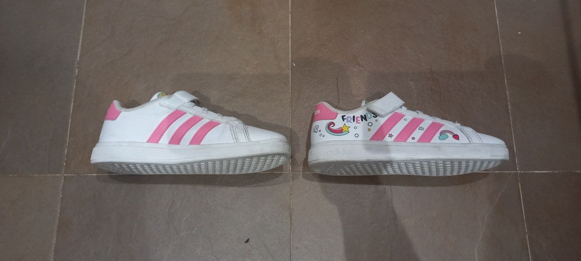 Tenis Adidas n° 35