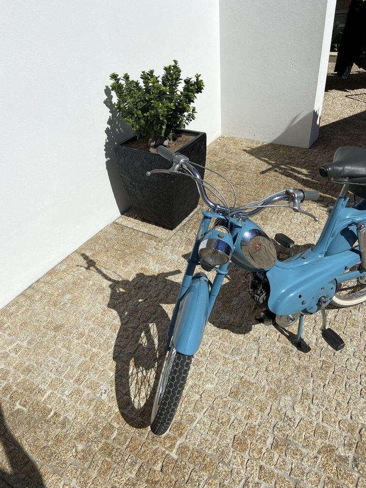 Mobilete Peugeot type bbv 1960 49cc