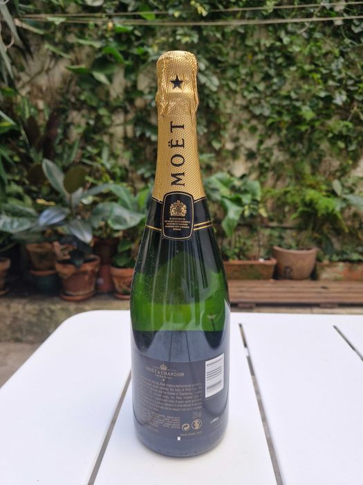 Champagne moet chandon