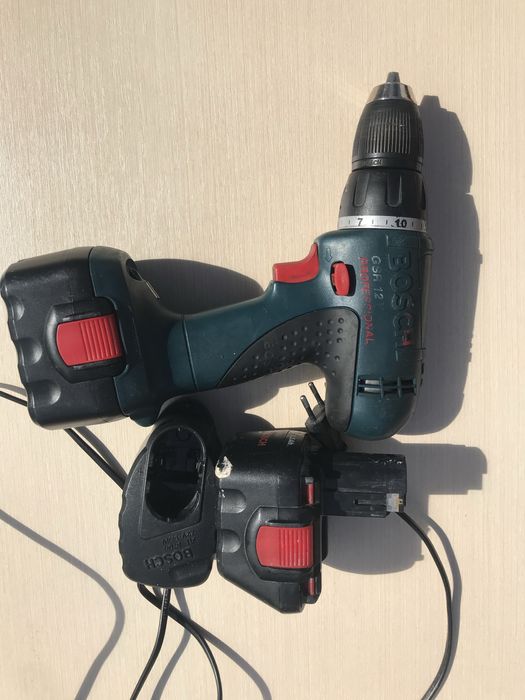 Шуруповерт Bosch gsr 12v