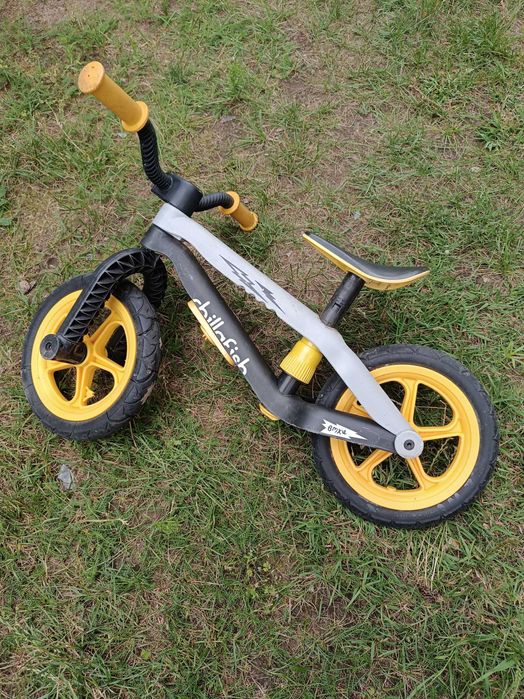 rower biegowy CHILLAFISH BMXIE-RS plastikowy biegus rowerek