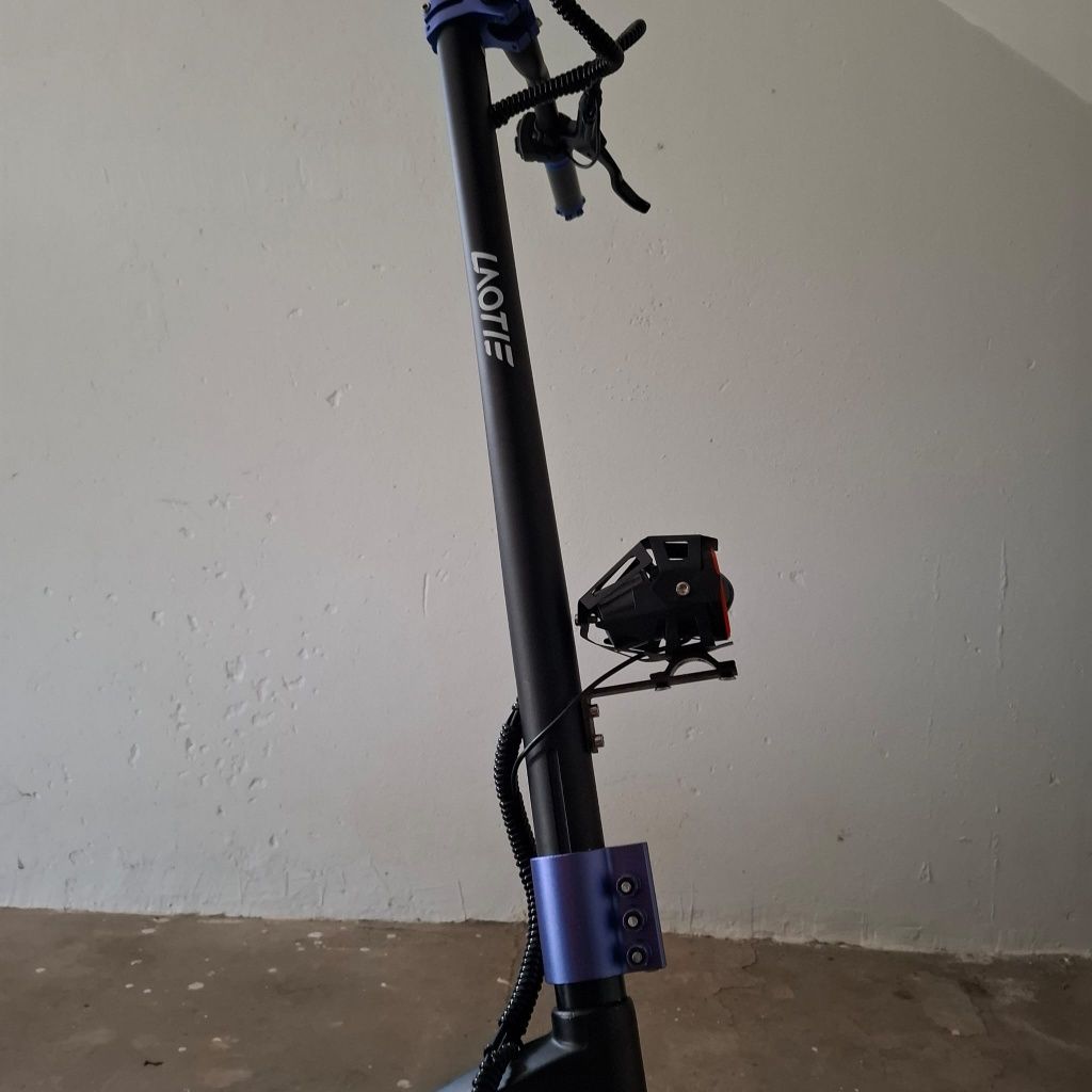 Trotinete SR10 excelente para velocidade e subidas.