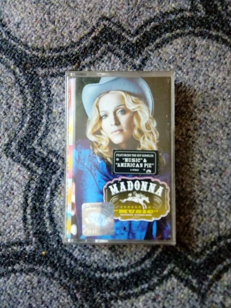 Kaseta magnetofonowa Madonna Music