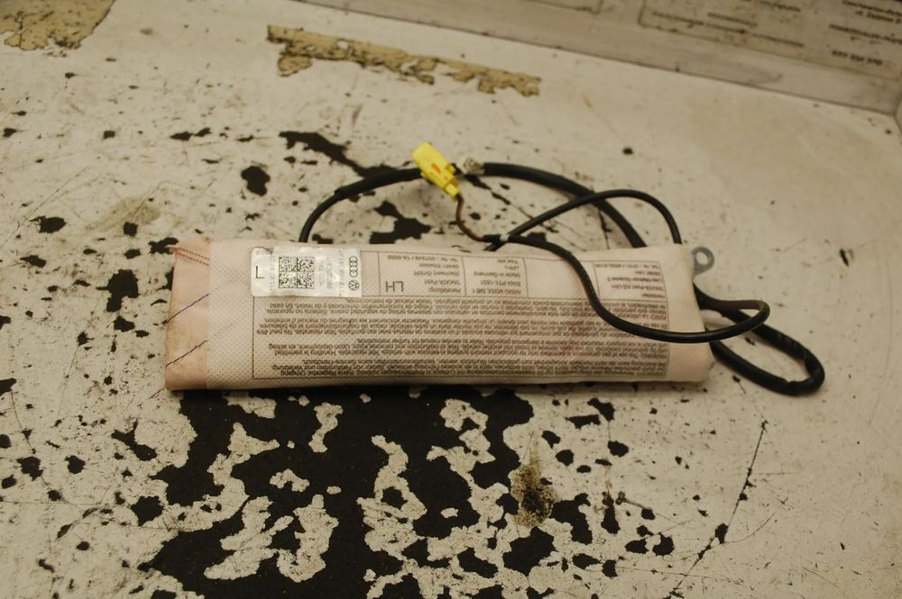 PODUSZKA FOTELA AIRBAG PRAWY PRZÓD PRZEDNIE PRAWE 3T0880242A SKODA SUPERB II