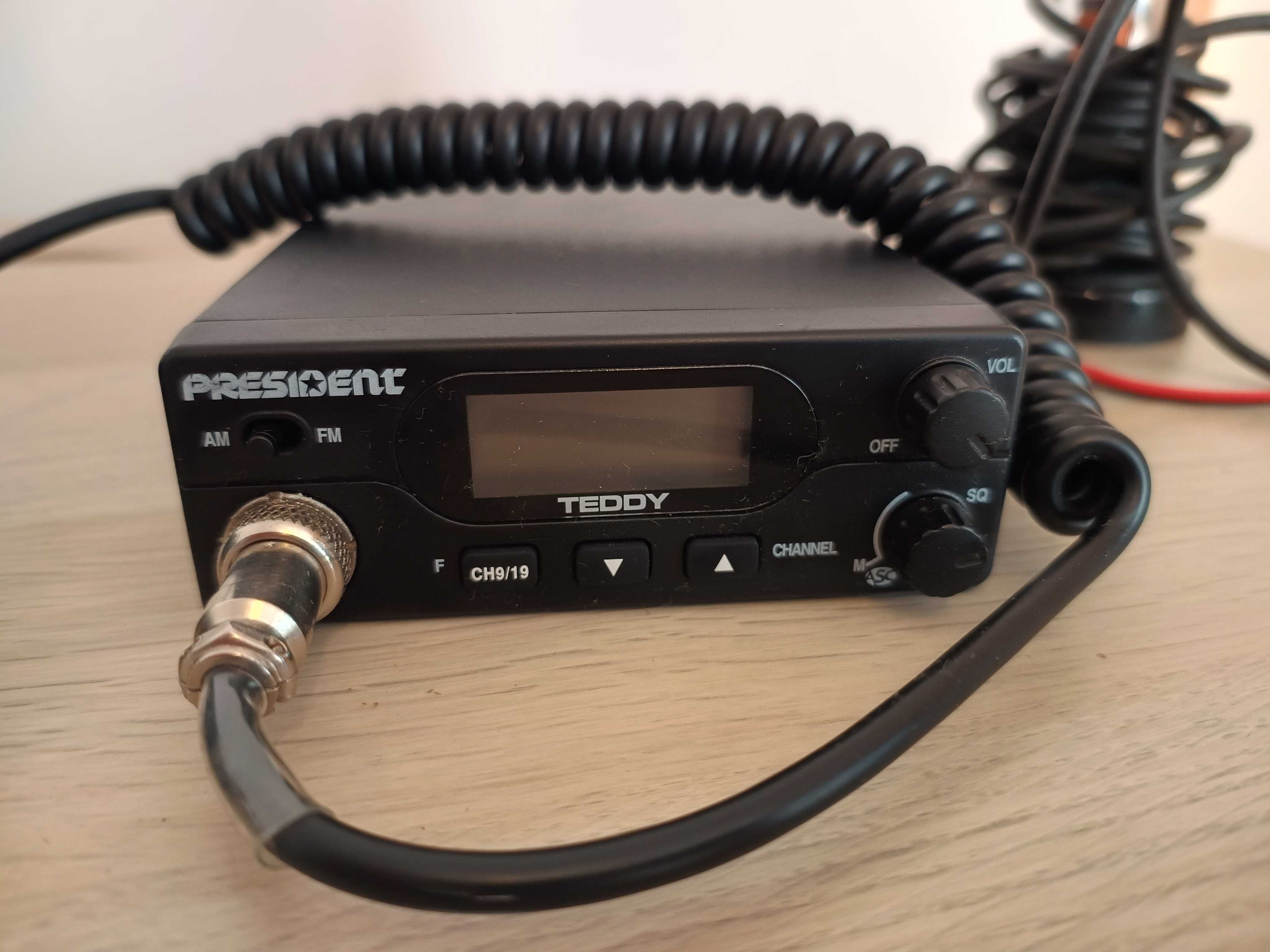 CB radio PRESIDENT TEDDY + antena magnetyczna