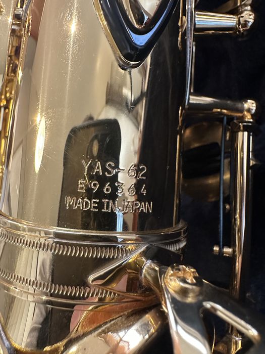 Saxofone Alto Yamaha YAS62 04