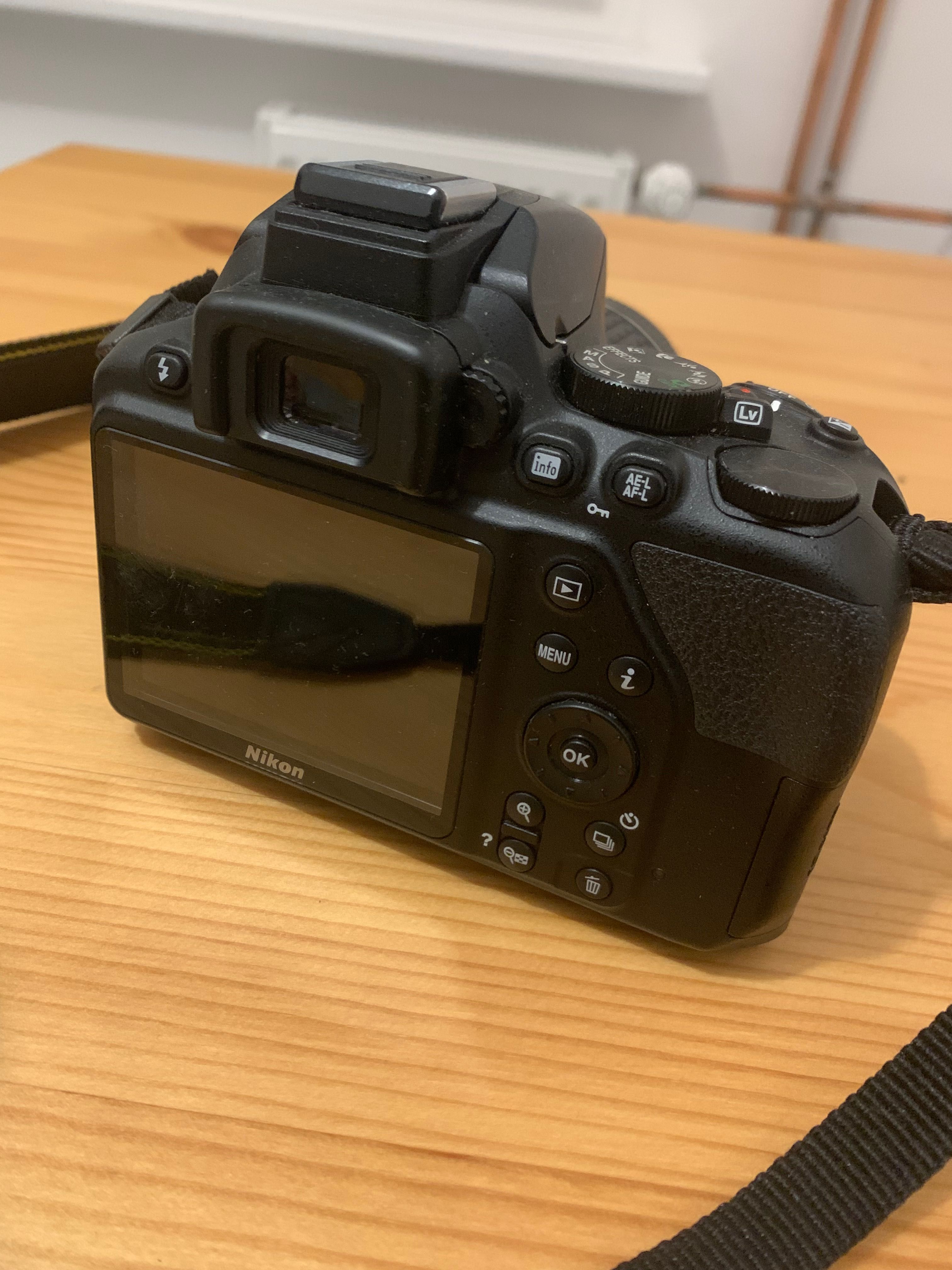 Nikon D3500+, bateria, ladowarka, objektyw, łańcuszek torebka orygin.