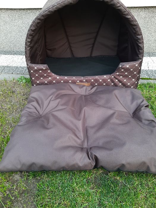 Budka dla dwóch yorków