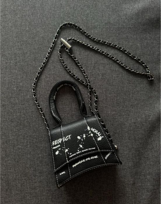 Мини сумочка , кожа