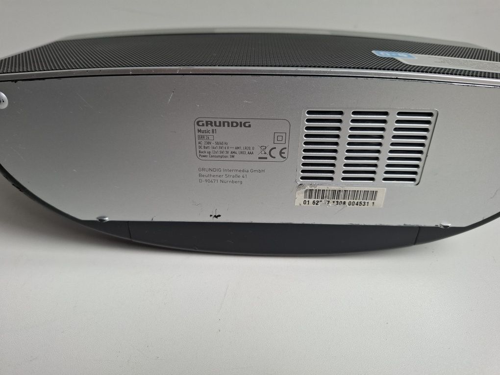 Radio Grundig  Miusic 81