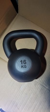 Kettlebell żeliwny 16 kg firmy CKB.