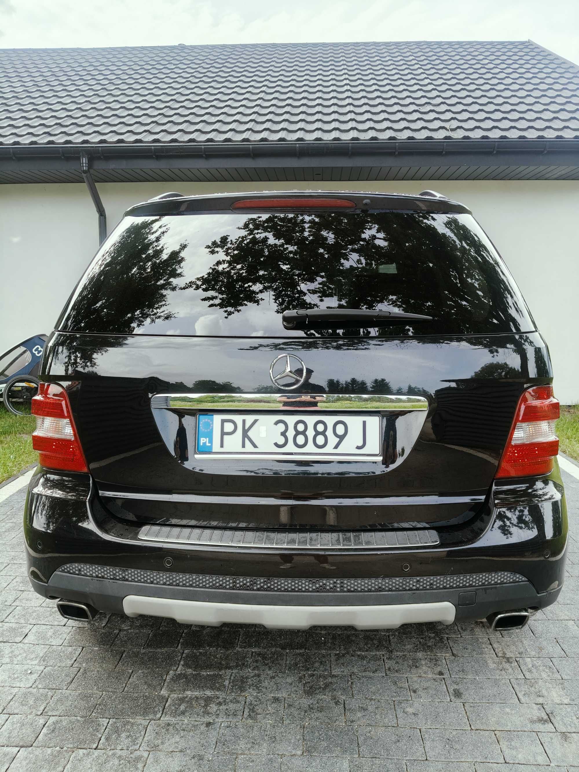 Mercedes-Benz ML 350 4MATIC  , mały przebieg , bez pneumatyki Szwajcar