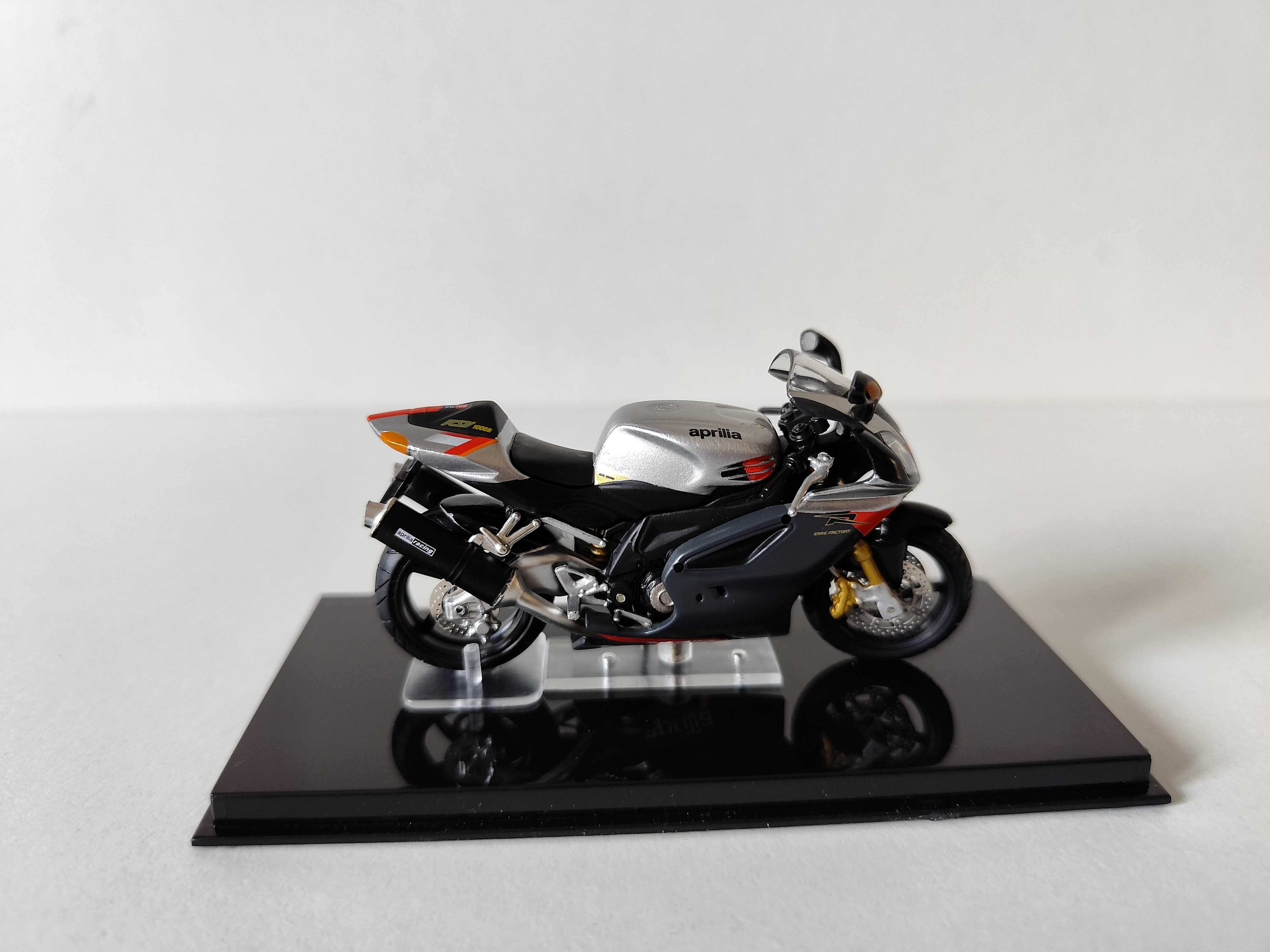 APRILIA RSV 1000R Motocykl Motor Atlas 1:24