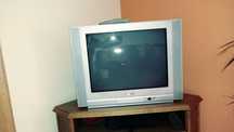 telewizor marki SAMSUNG
