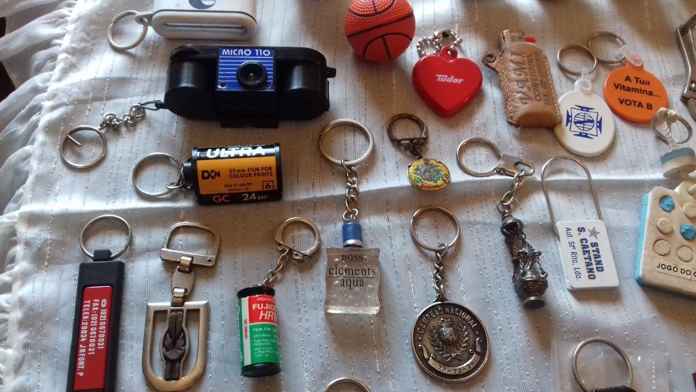 Vendo coleção de 160 porta-chaves