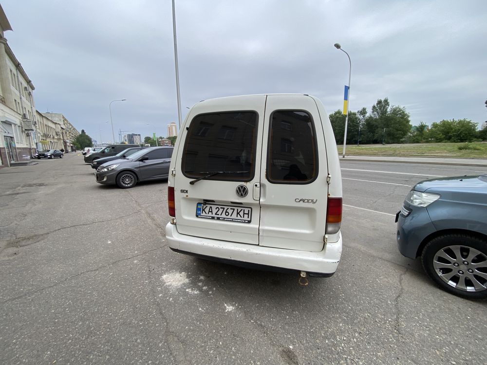 Vw caddy 2 1,9d багато чого зроблено