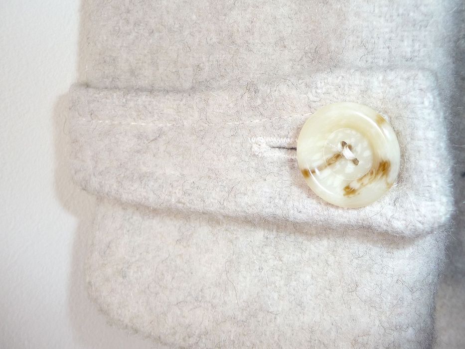 Casaco de lã cintado para senhora