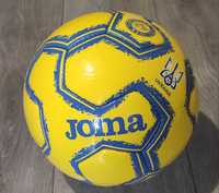 Футбольний м'яч Joma