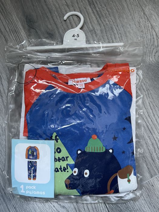 Дитяча піжама Bluezzo, на 4-5 років (104-110 см). НОВА.