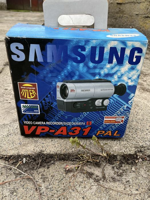 Продам видеокамеру Samsung