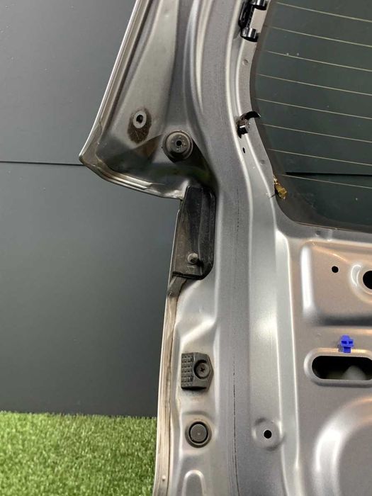 Кришка багажника зі склом Subaru Forester III 2008-12 2.0 60809SC0009P
