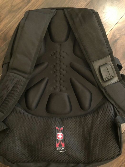 Рюкзак SwissGear 8810 | 39 л | Для города, путешествий, ноутбука 17”