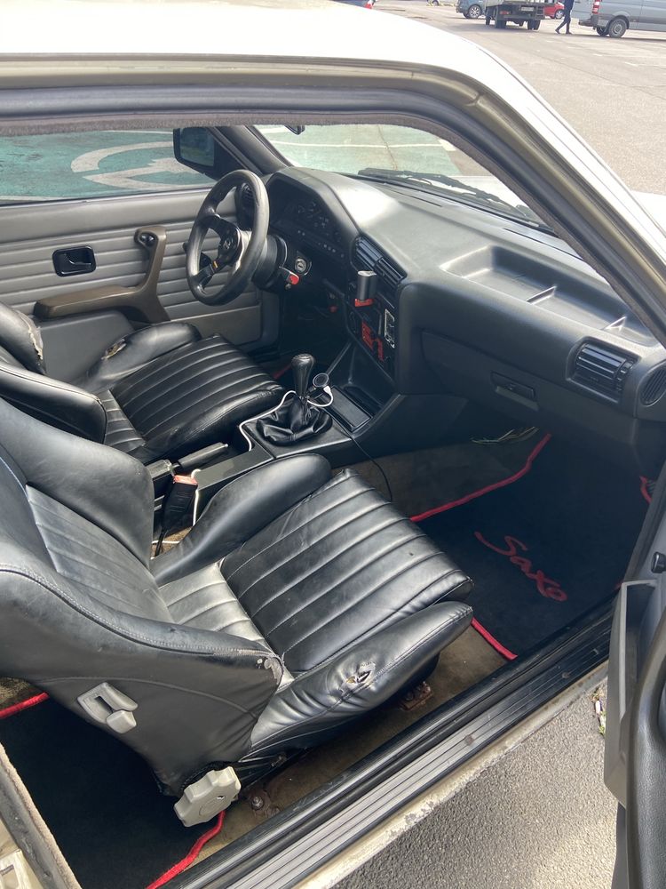Продам BMW е30 на двигетели м43 1,9