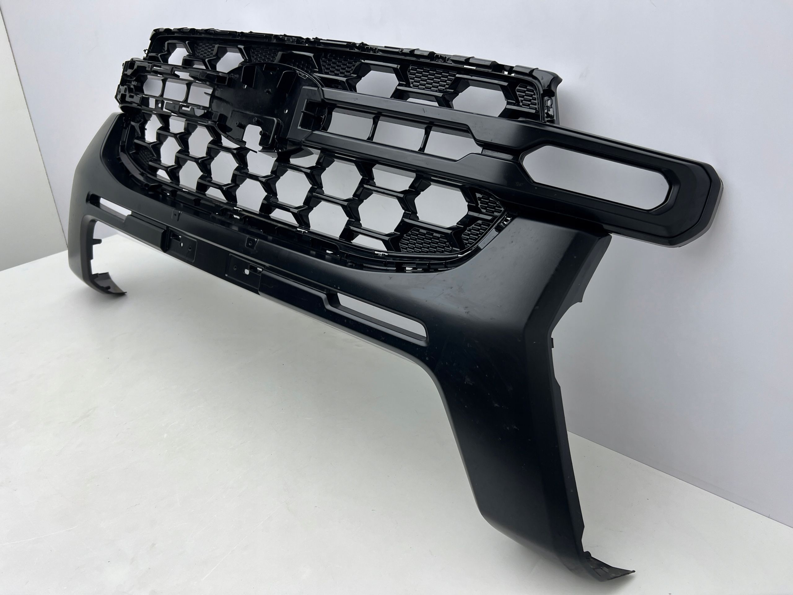 Ford Ranger VI Atrapa Grill Listwa Blenda Zderzaka Przedniego przód…