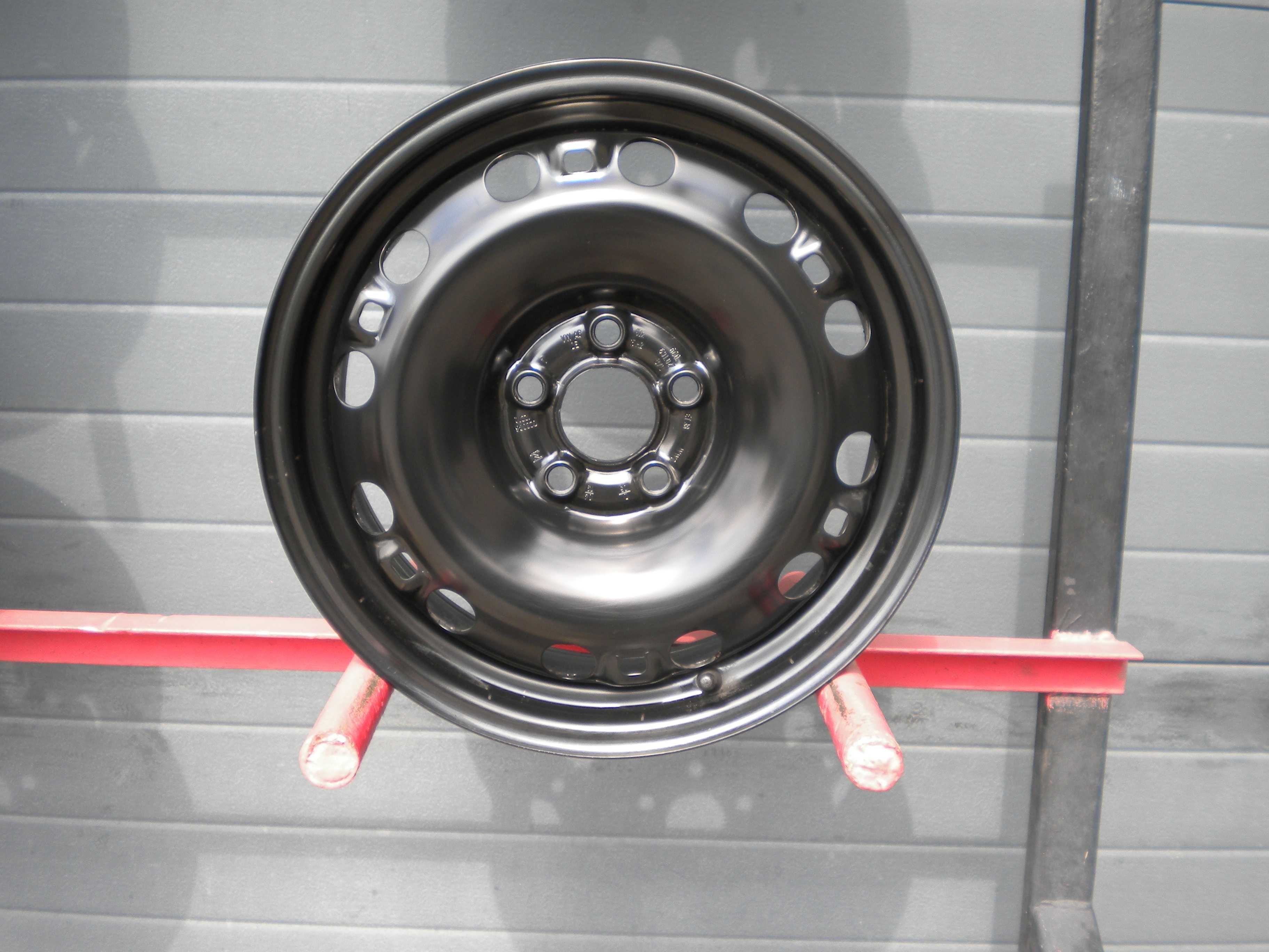 Felgi stalowe 15 5x100 et38 VW Polo Skoda Fabia, Rapid Seat Ibiza
