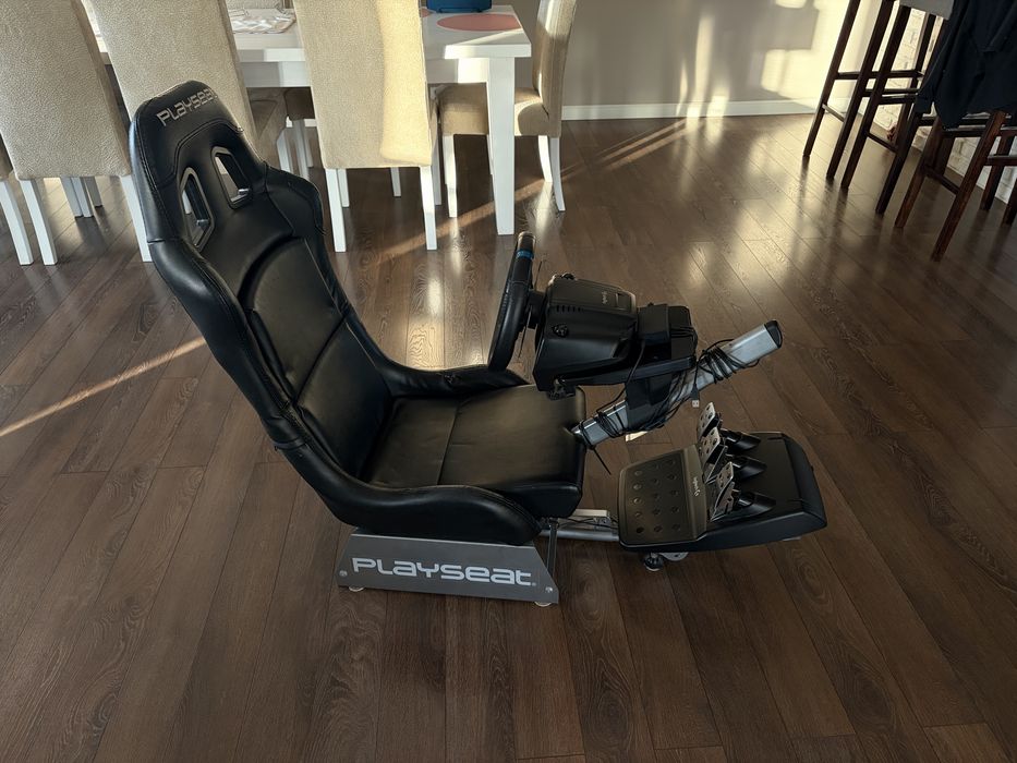 PLAYSEAT logitech g29, kierownica zestaw