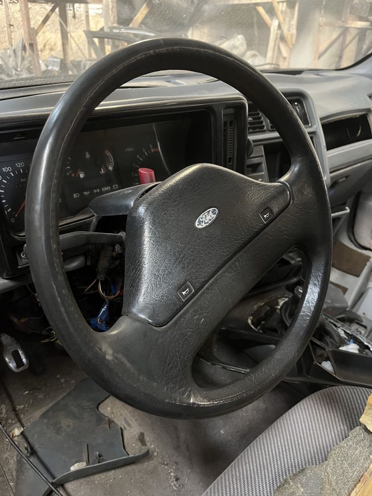 Кермо (руль) Ford Sierra