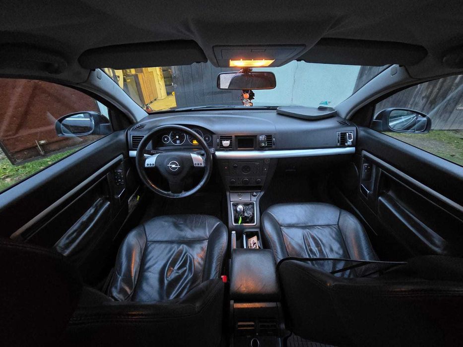 Vectra C 1.8 GTS 2002 – 16 lat w jednych rękach, skóra, garażowana