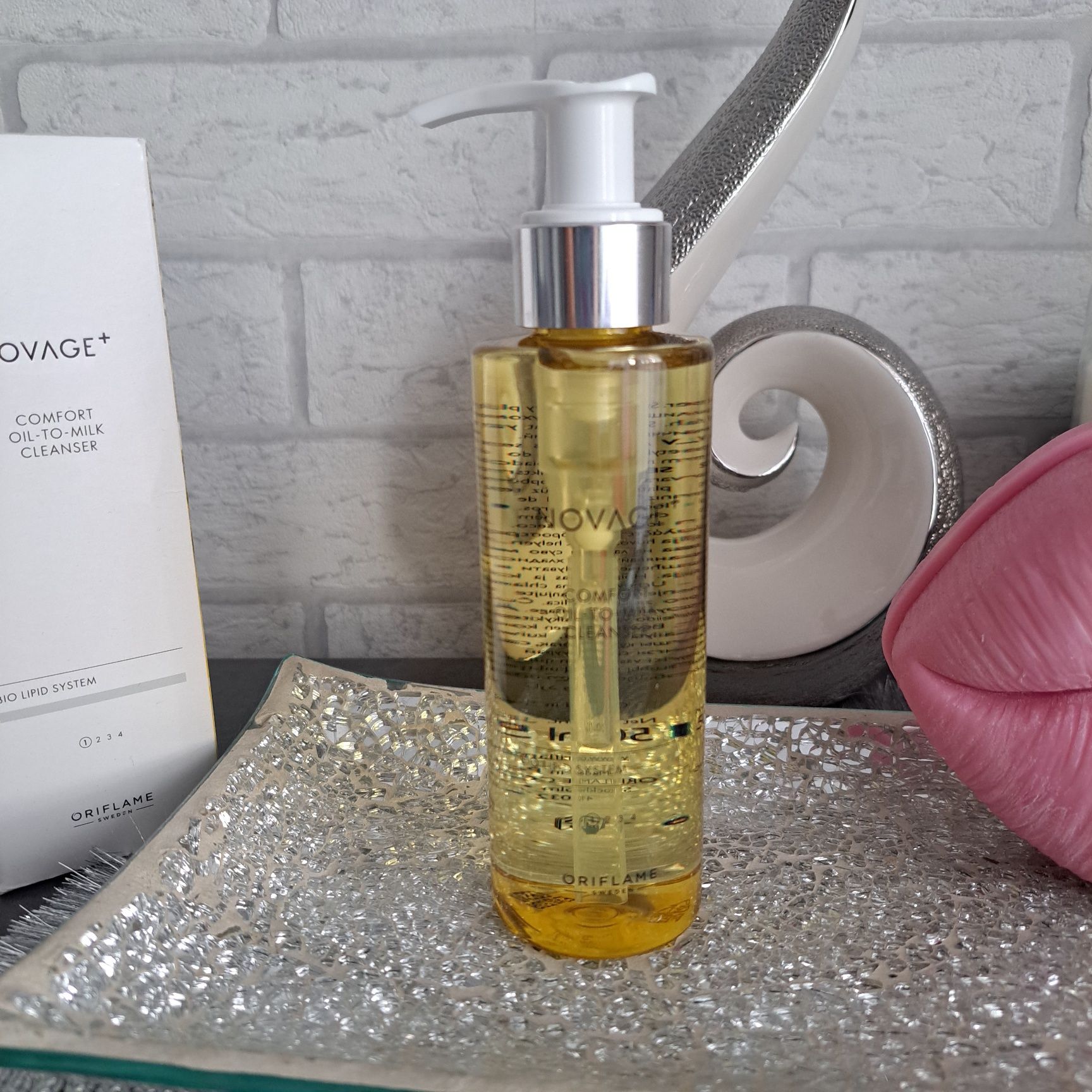 Olejek oczyszczający do twarzy NovAge Comfort cleaner Oriflame