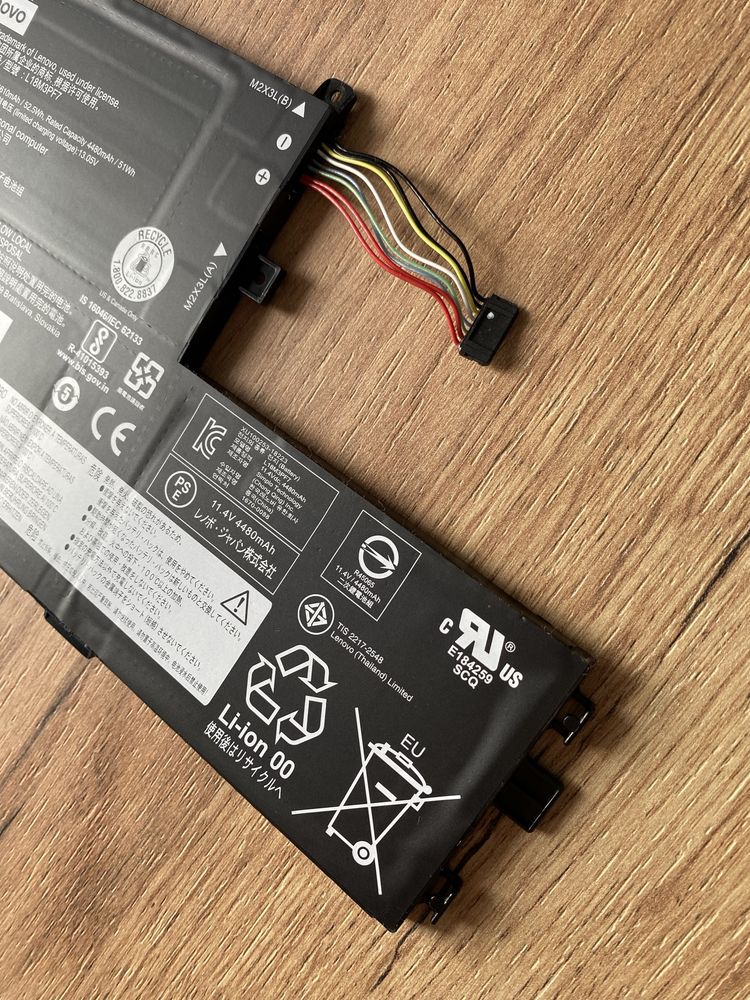 B0443 Oryginalna bateria Lenovo L18M3PF7