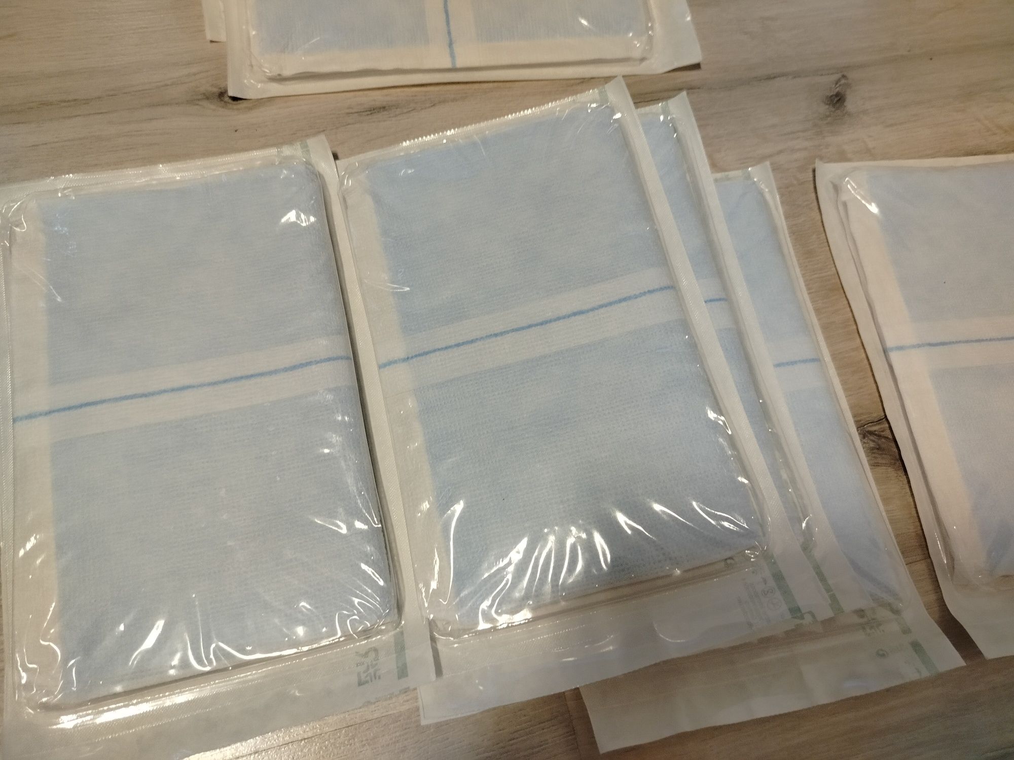 Vliwazell Pro opatrunki kompresy chłonne z superabsorb. Sterylne 20x25