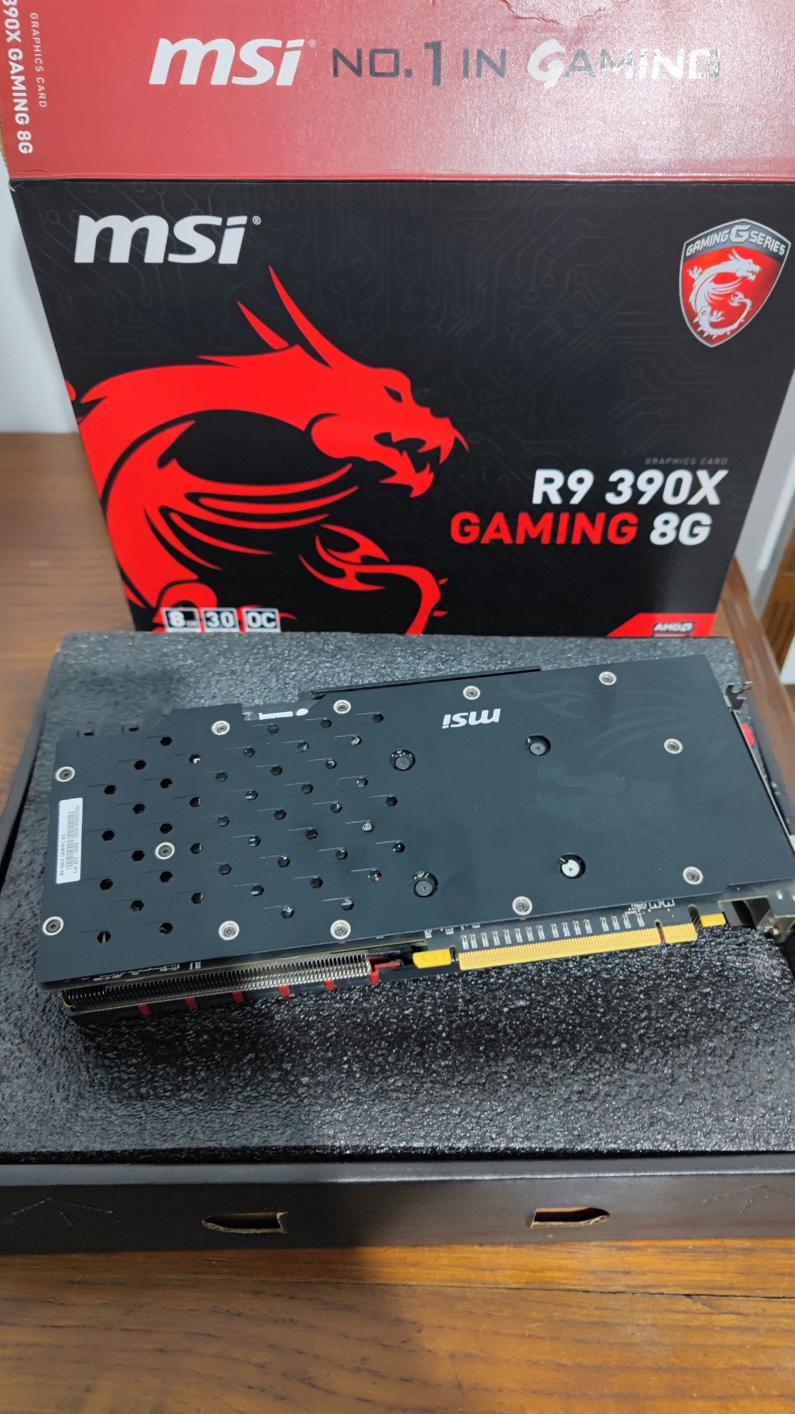 Placa gráfica R9 390x