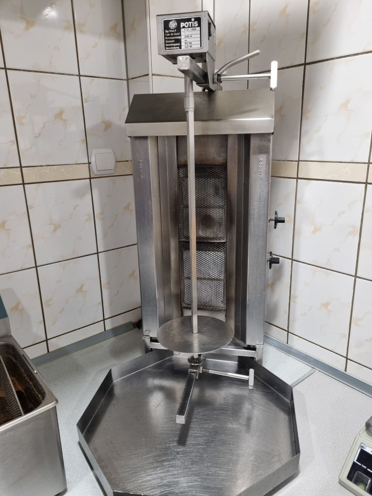 Sprzedam stoły I krzesła, urządzenie do gyrosa, ładę chlodniczą