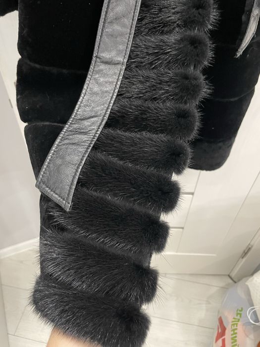 Шуба мутонова жіноча 48 р